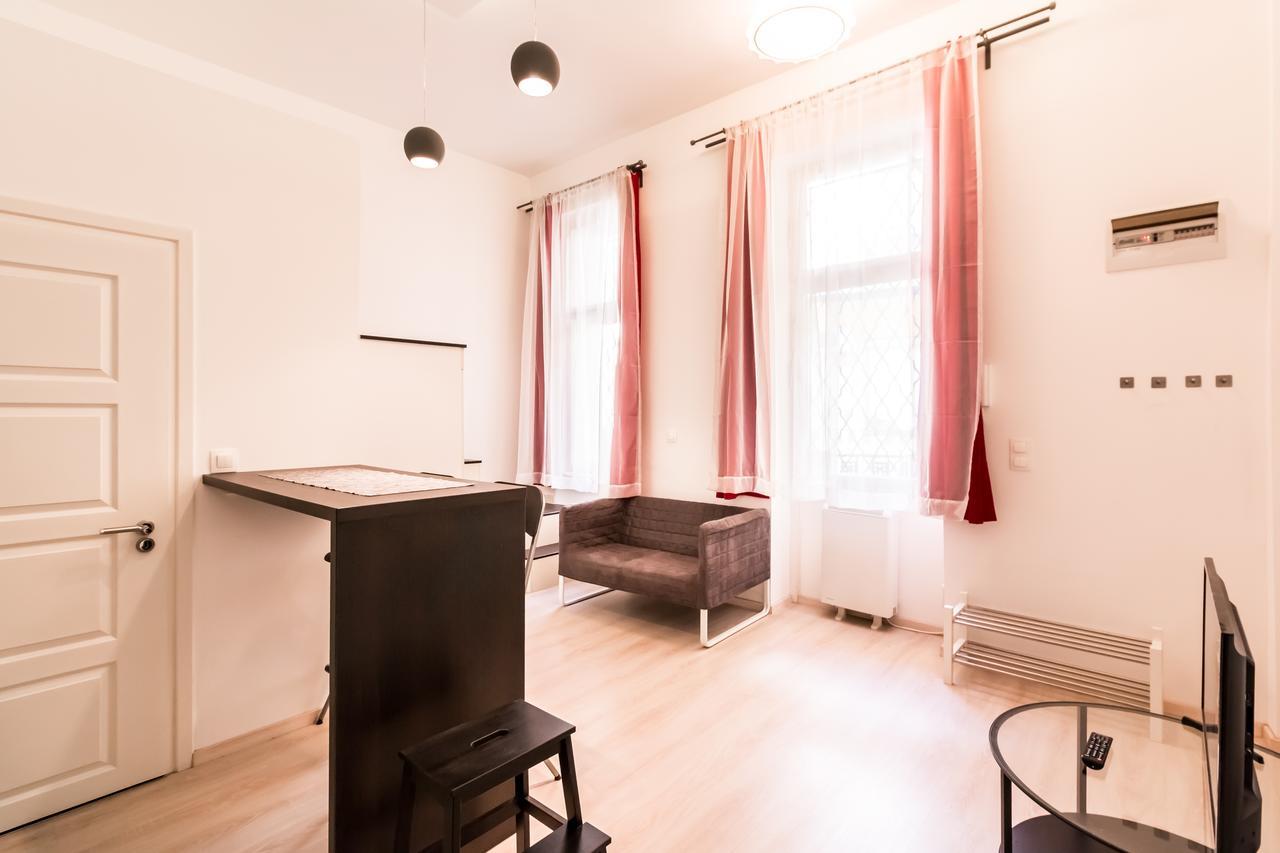 Apartament Mickey'S Flat Close To Budapest Whale Zewnętrze zdjęcie